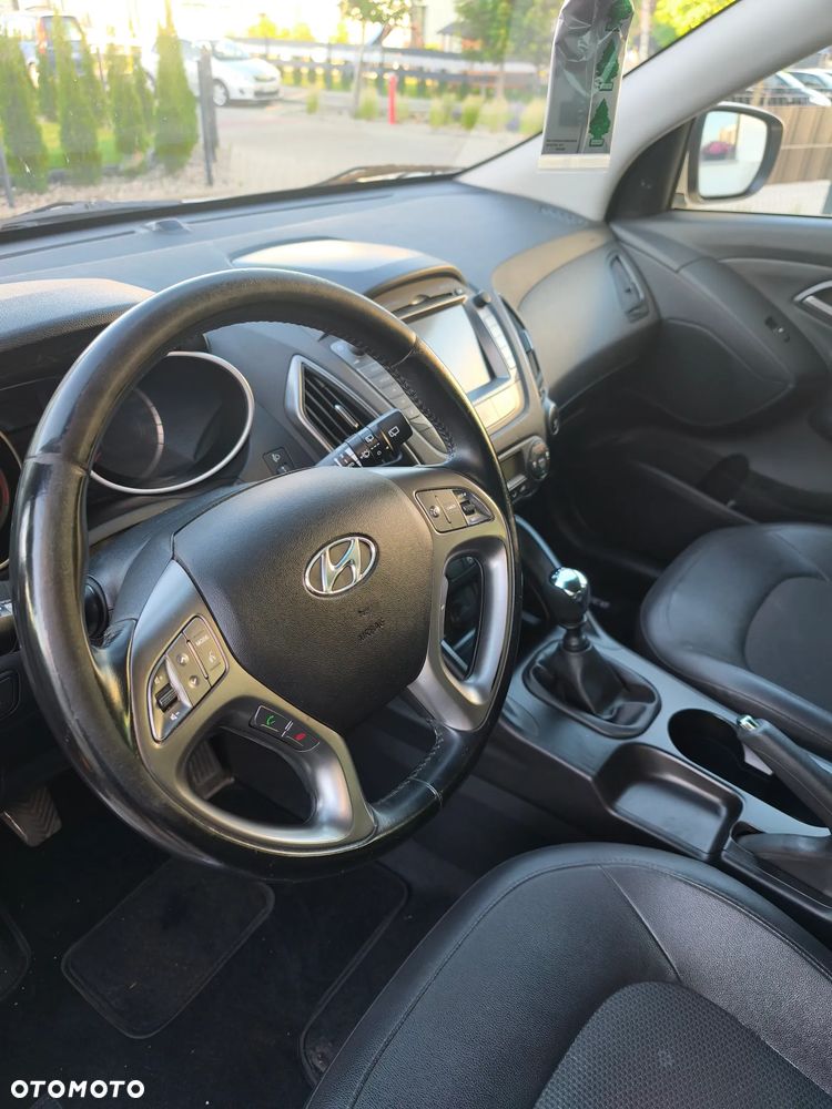 Hyundai ix35 1.7 CRDi Premium 2WD - 17