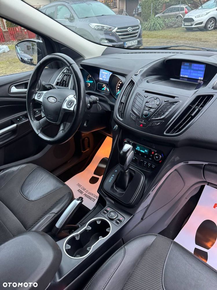 Ford Kuga 2.0 TDCi 4x4 Titanium - 16