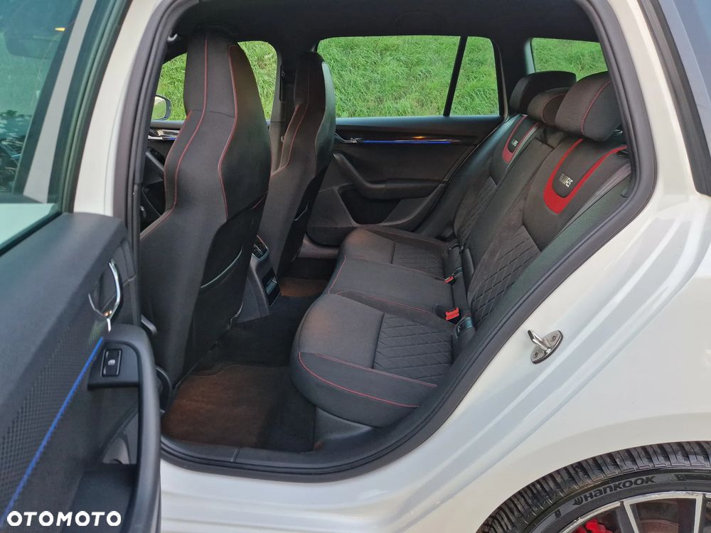 Skoda Octavia 2.0 TDI 4x4 DSG RS - 13