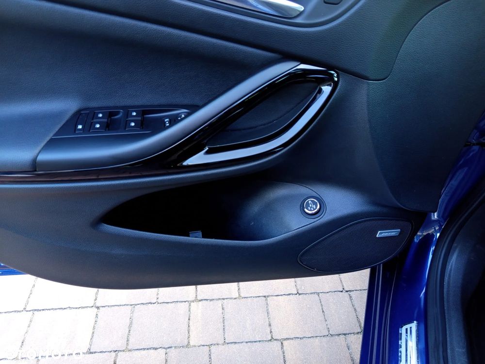 Opel Astra Sports Tourer 1.2 Turbo Elegance - 9