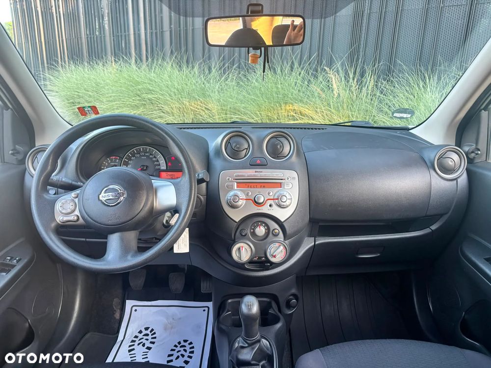 Nissan Micra 1.2 30 Jahre Edition - 2