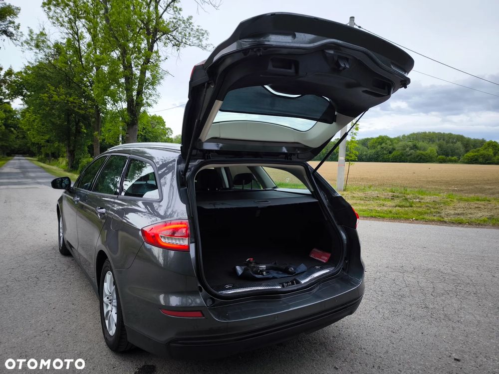 Ford Mondeo - 19