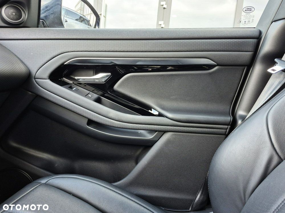 Land Rover Range Rover Evoque - 33