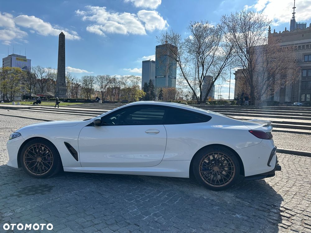 BMW Seria 8 - 5