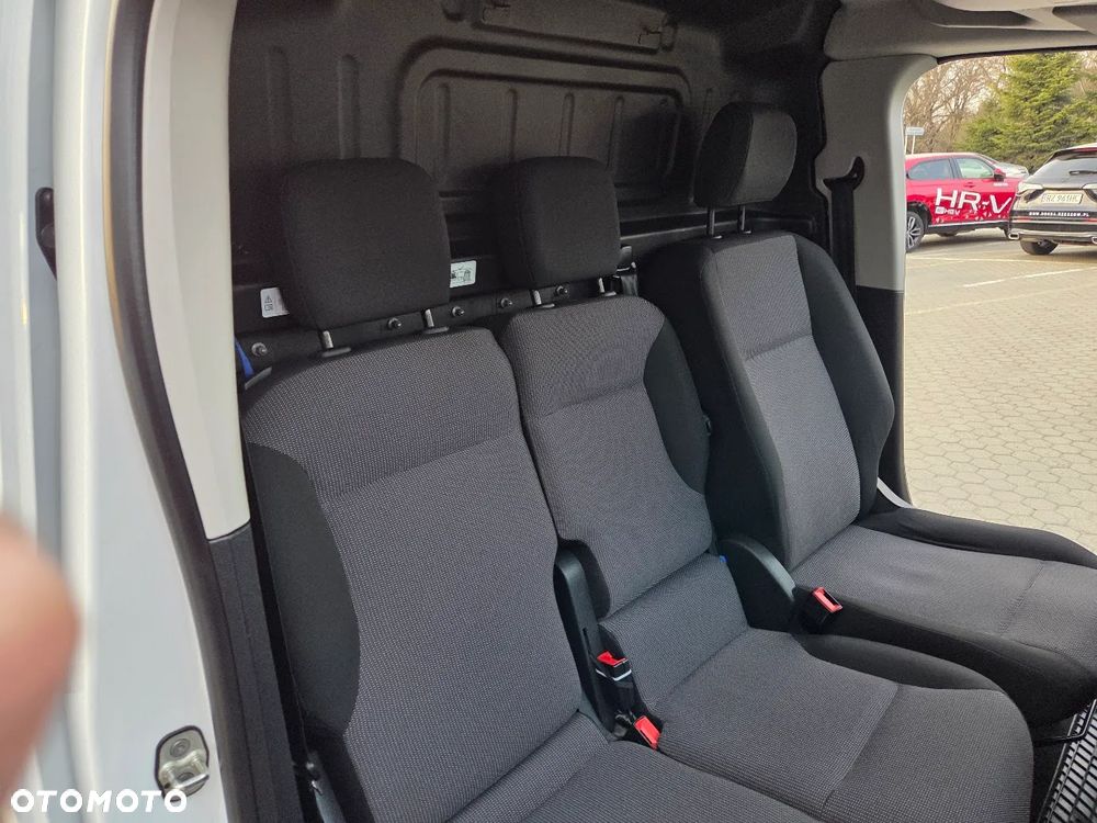 Opel COMBO - 16