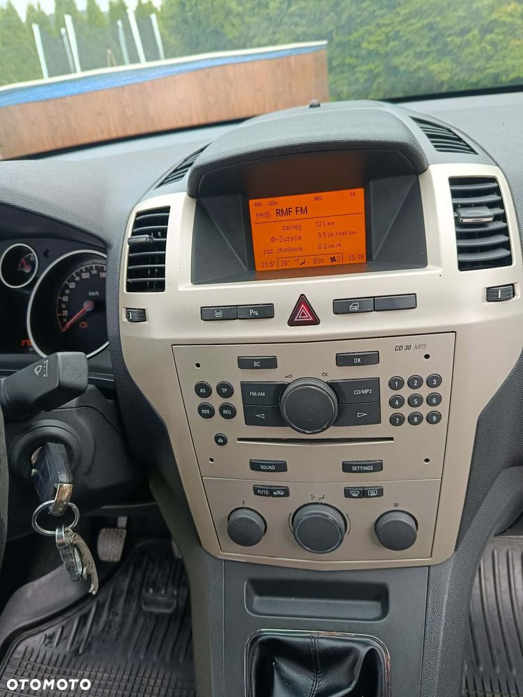 Opel Zafira 1.8 Cosmo - 5