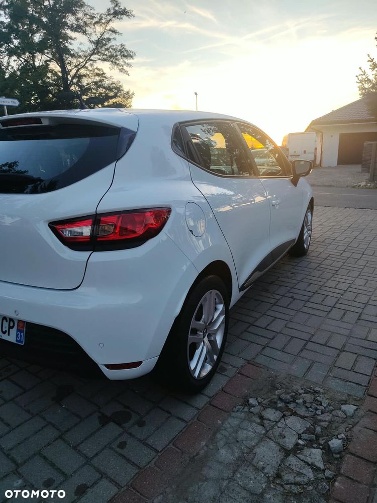 Renault Clio (Energy) TCe 90 Start & Stop LIMITED - 21