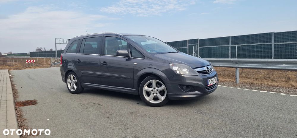 Opel Zafira 1.8 Sport - 2