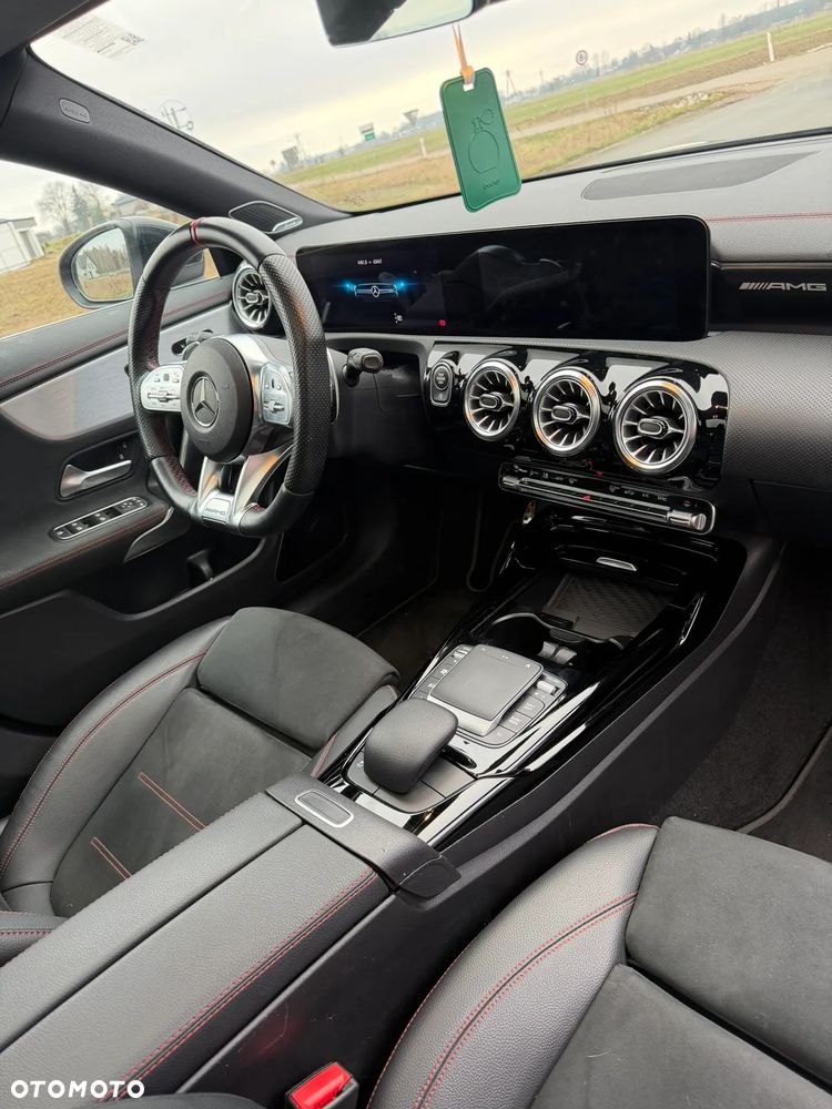 Mercedes-Benz CLA - 19