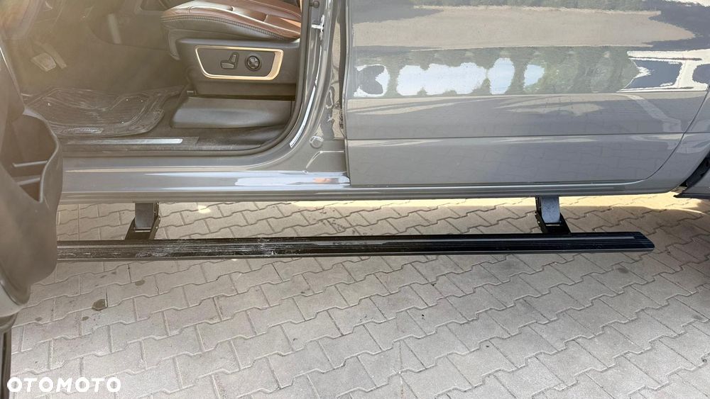 RAM 1500 Crew Cab Longbed Longhorn - 3