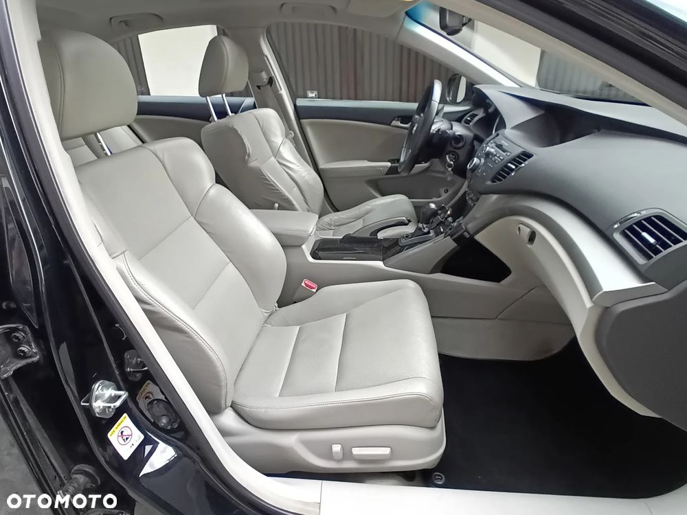 Honda Accord 2.4 Executive - 20