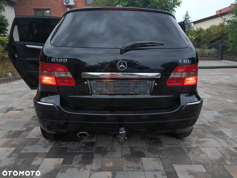 Mercedes-Benz Klasa B 180 CDI Autotronic - 10