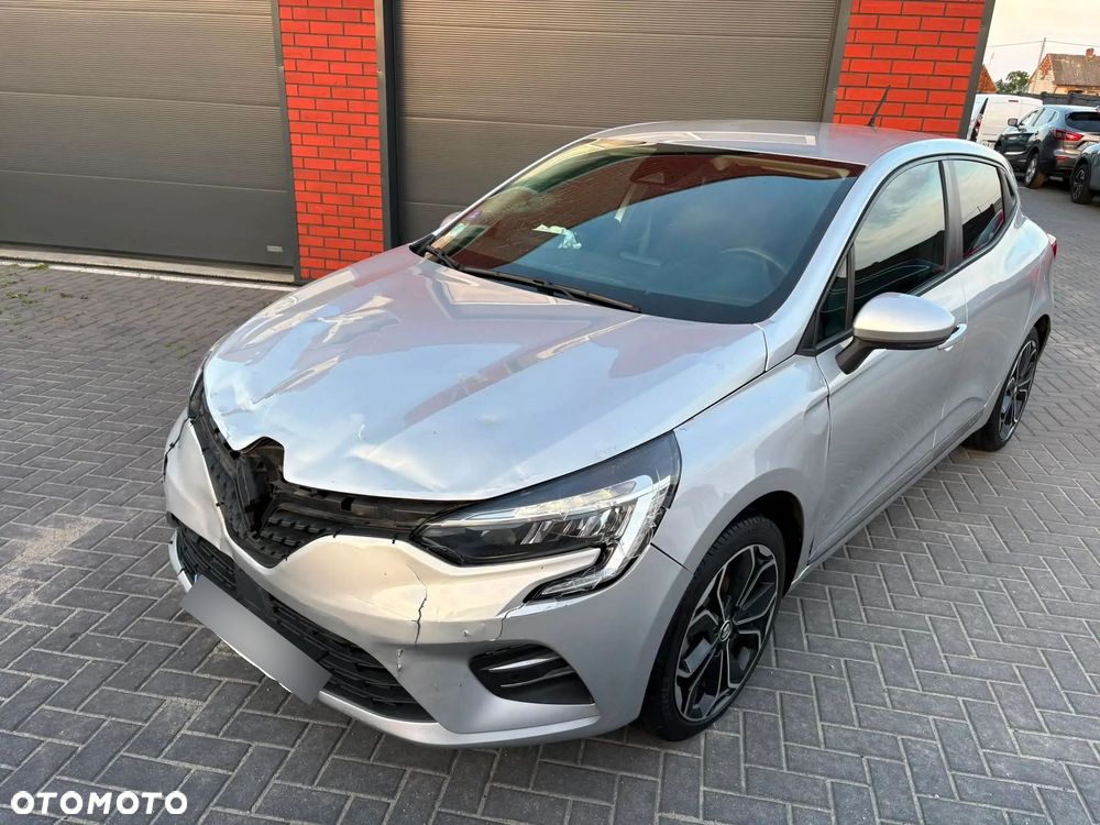 Renault Clio E-TECH 140 INTENS - 24