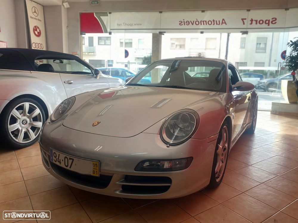 Porsche 911 Série F - 7