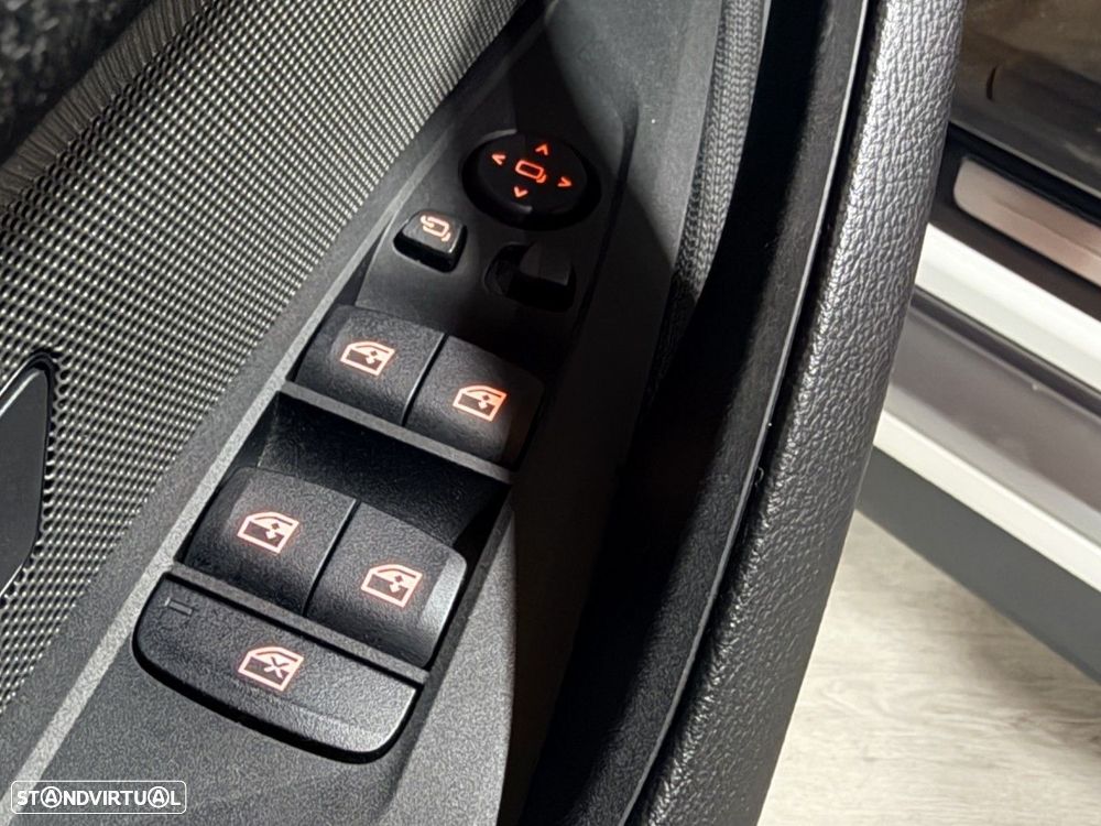 BMW i4 eDrive35 - 25
