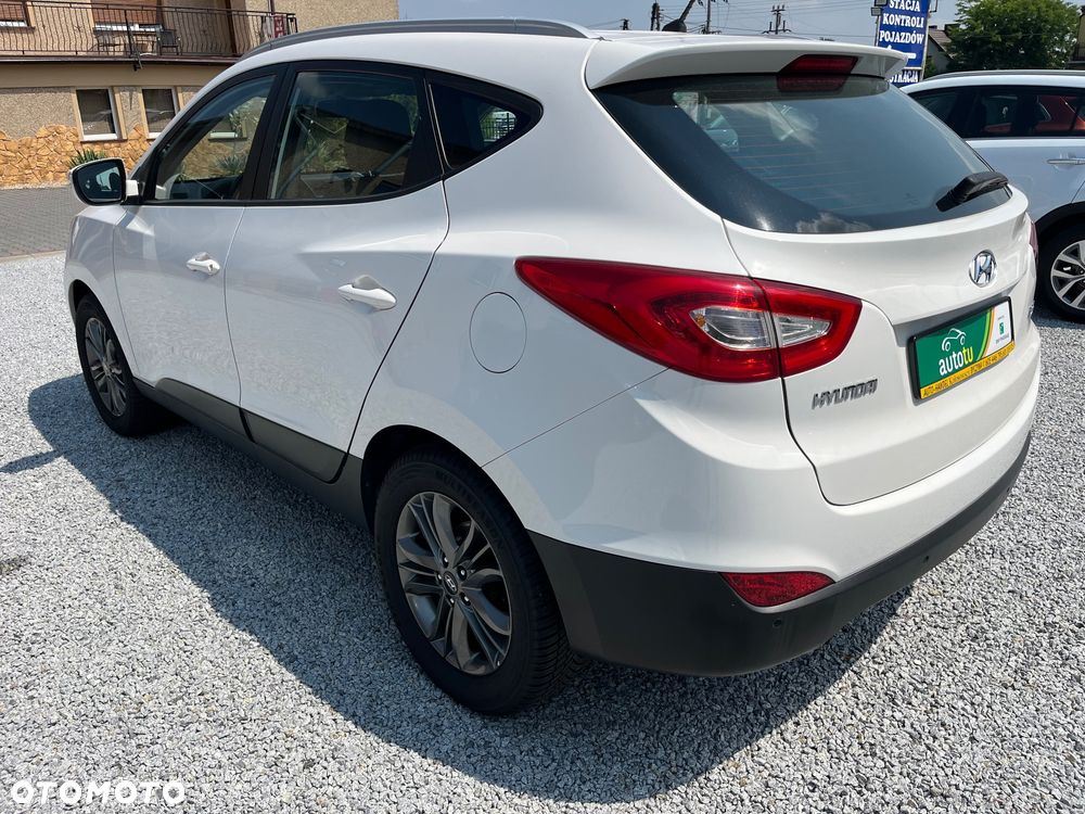 Hyundai ix35 1.6 2WD Fifa World Cup Edition - 3