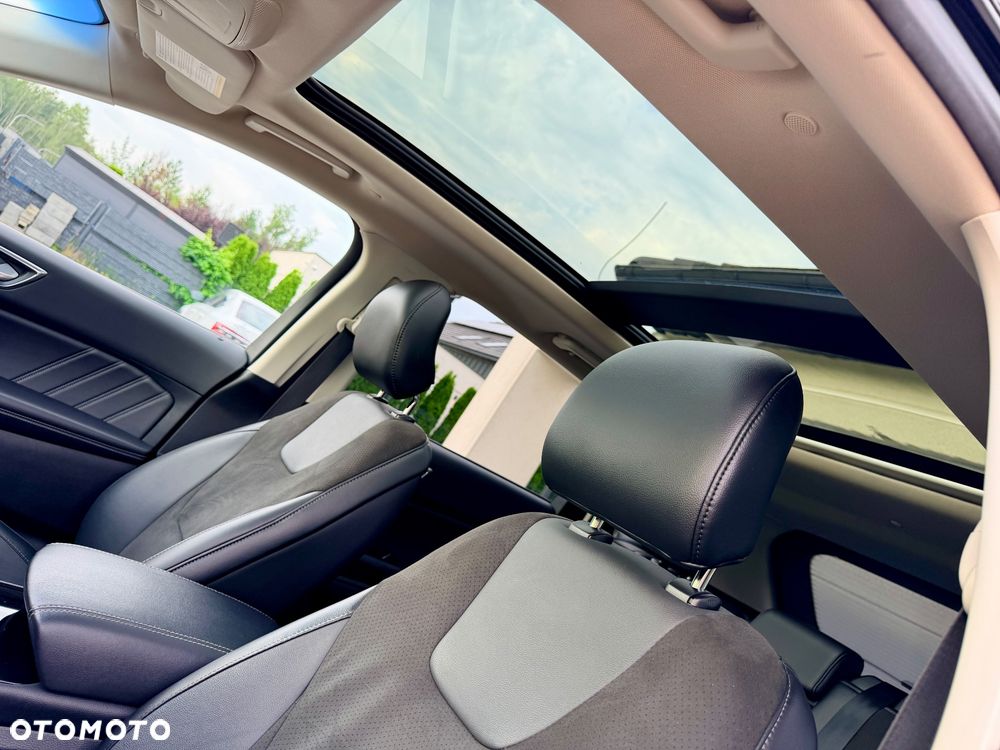 Ford Edge - 26