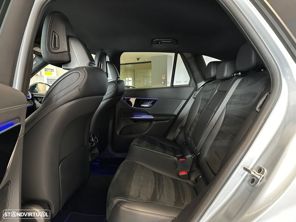 Mercedes-Benz GLC 300 e 4Matic 9G-TRONIC Edition AMG Line - 39
