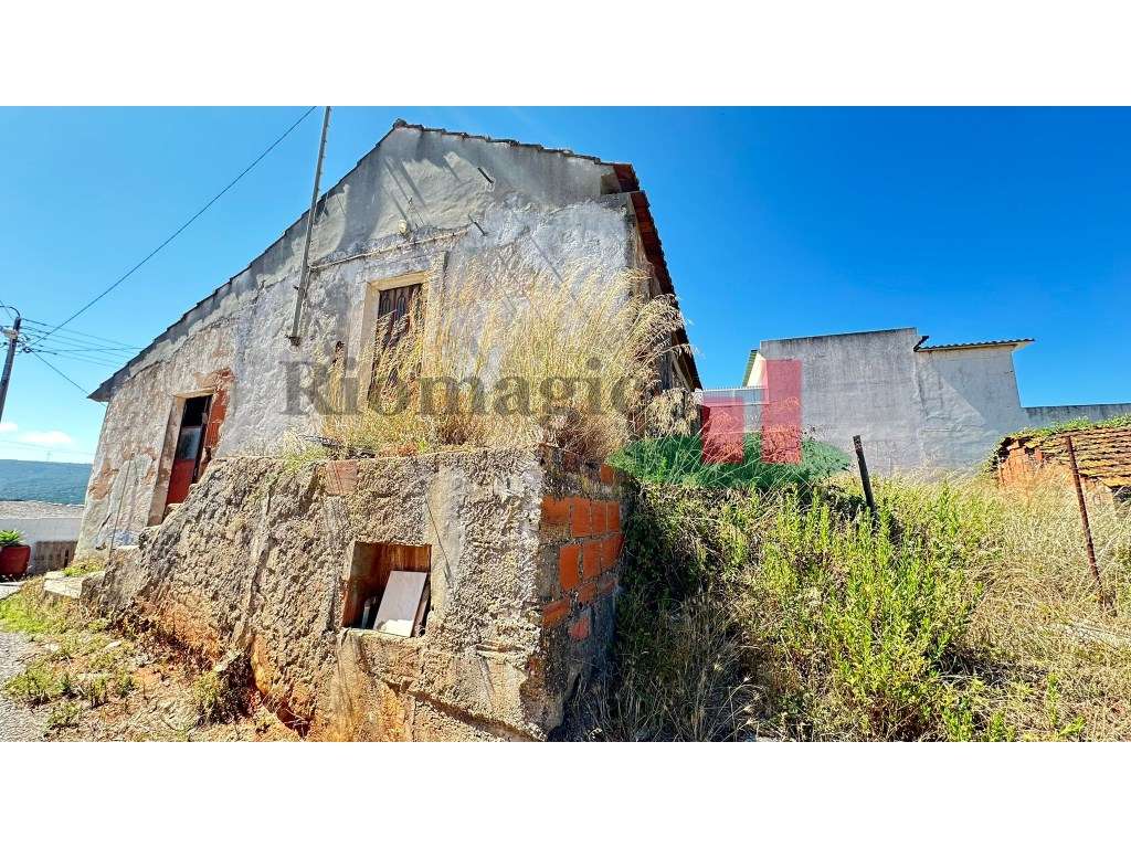 Moradia para Recuperar em Alcanede***RIOMAGIC*** - Grande imagem: 2/36