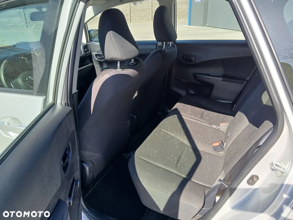 Toyota Verso S 1.33 VVT-i - 14