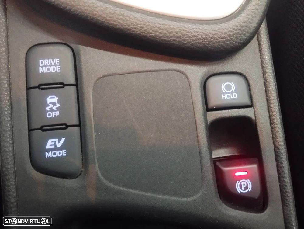 Toyota Yaris 1.5 HDF Comfort - 33