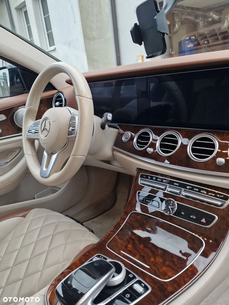 Mercedes-Benz Klasa E 220 d 4-Matic Business Edition 9G-TRONIC - 10