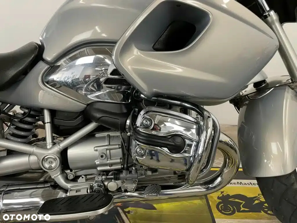 BMW R - 12