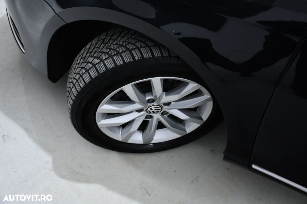 Volkswagen Passat Variant 1.4 TSI DSG BlueMotion Technology Highline - 22