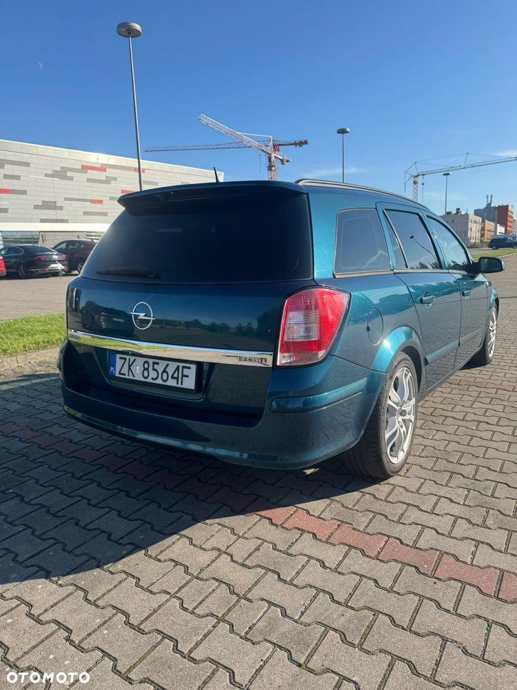 Opel Astra 1.7 CDTI Edition - 4