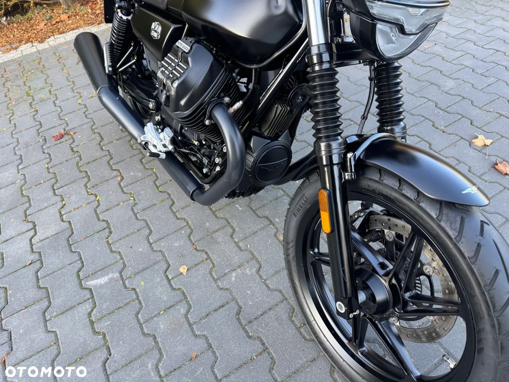 Moto Guzzi V7 - 11