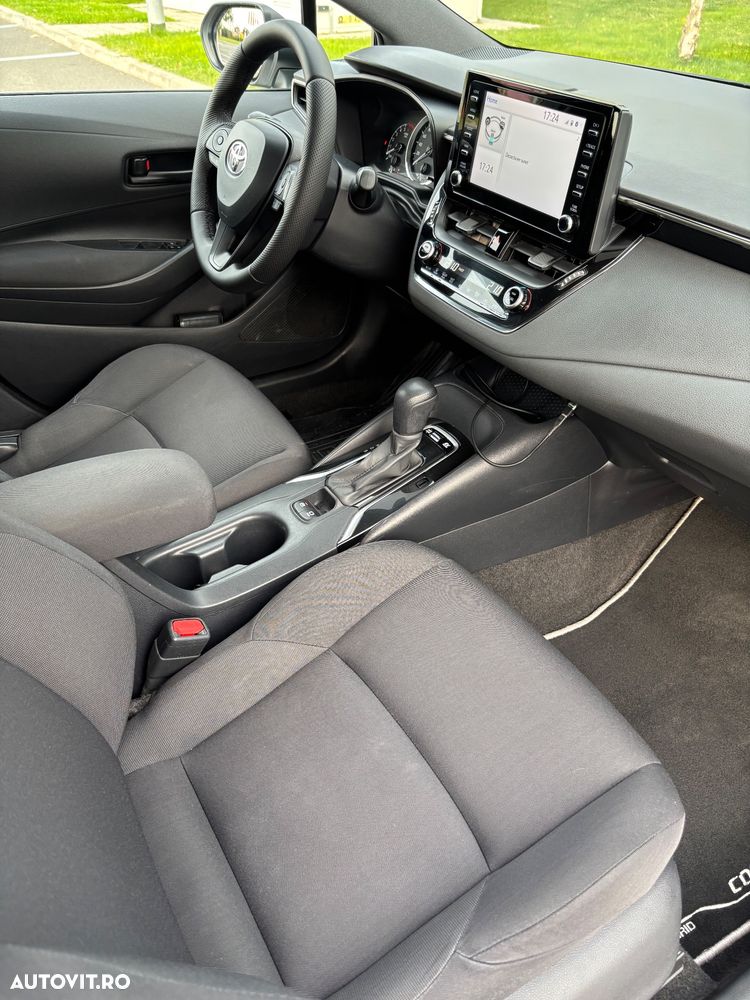 Toyota Corolla - 19