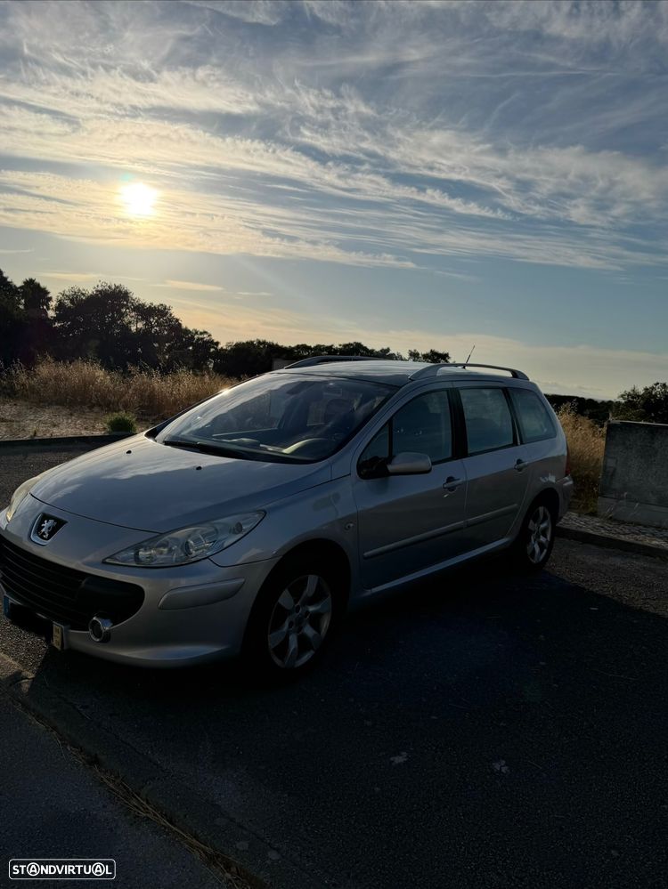 Peugeot 307 SW 1.6 HDi Black & Silver - 2