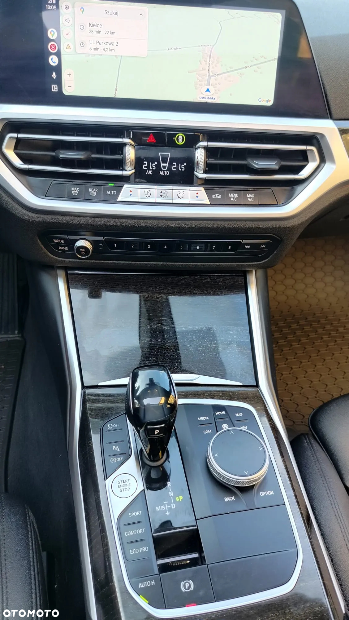 BMW Seria 3 330i xDrive M Sport - 24