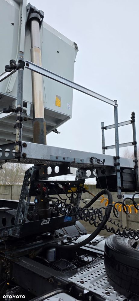 Schmitz Cargobull - 3