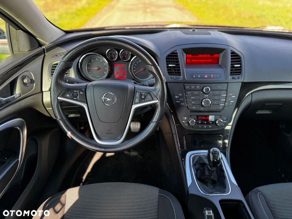 Opel Insignia 2.0 T Sport 4x4 - 11
