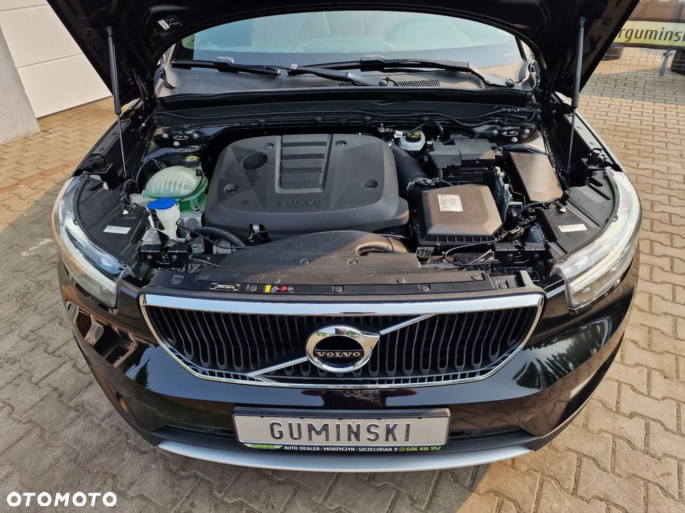 Volvo XC 40 D3 Momentum Pro - 16