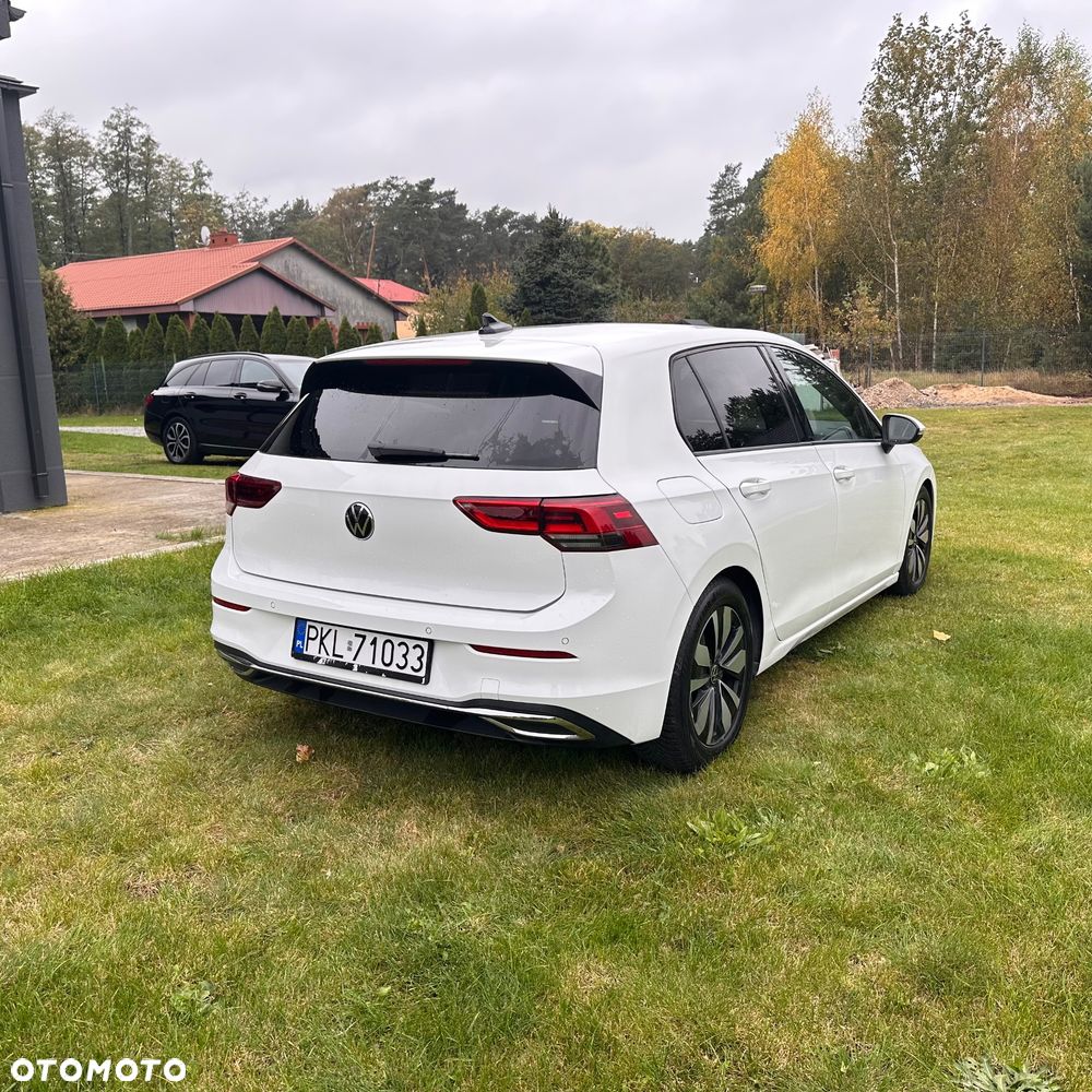 Volkswagen Golf - 5