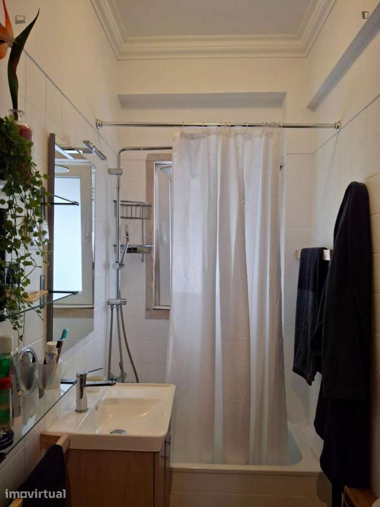 Quarto - localizado em Entrecampos Lisbon - Grande imagem: 4/18