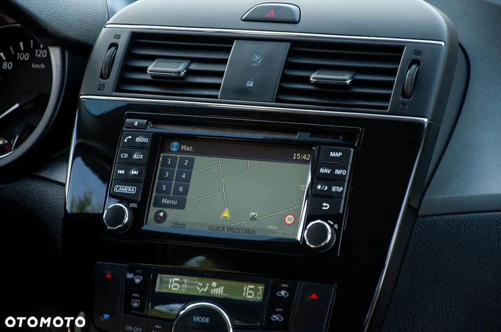 Nissan Pulsar 1.2 DIG-T Xtronic Tekna - 9