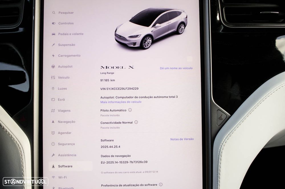 Tesla Model X Long Range - 26