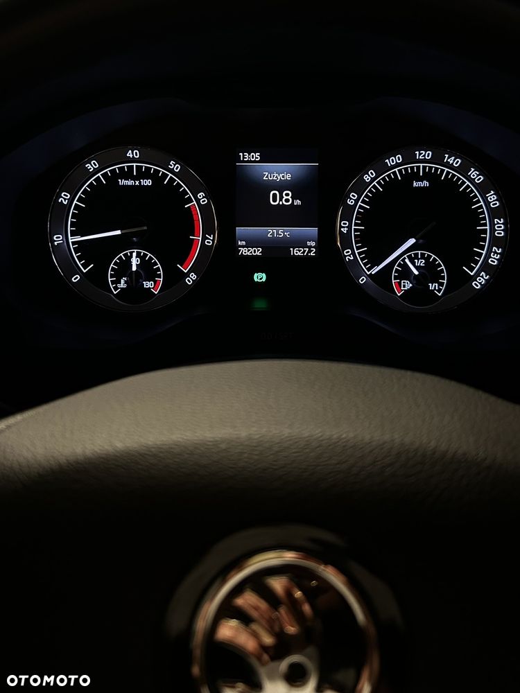 Skoda Karoq 1.0 TSI 4x2 Ambition - 33