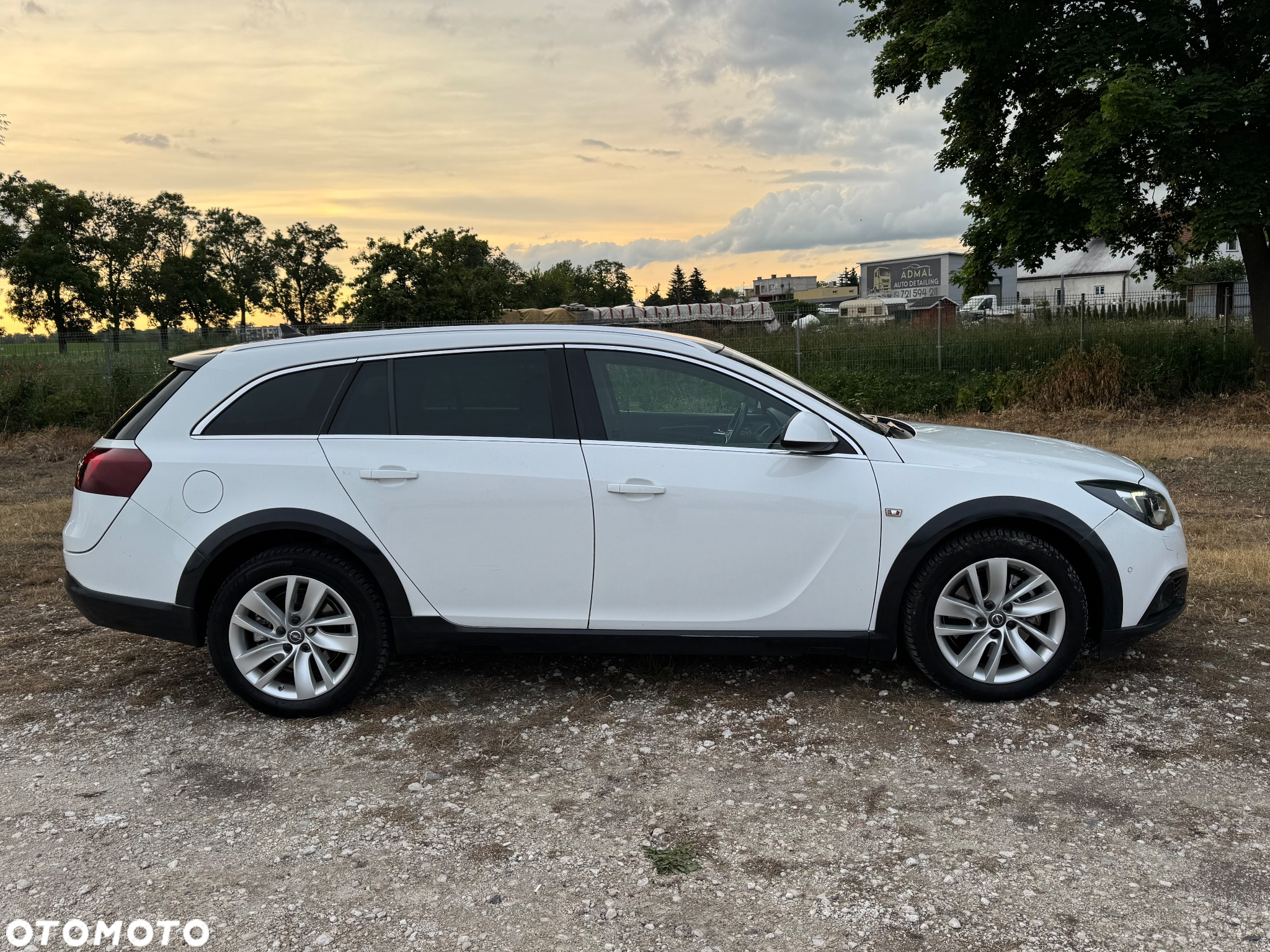 Opel Insignia 2.0 T Cosmo - 4
