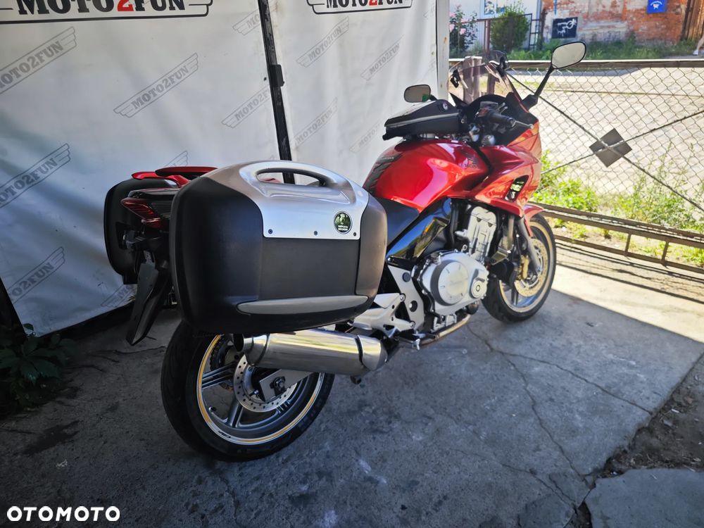 Honda CBF - 3