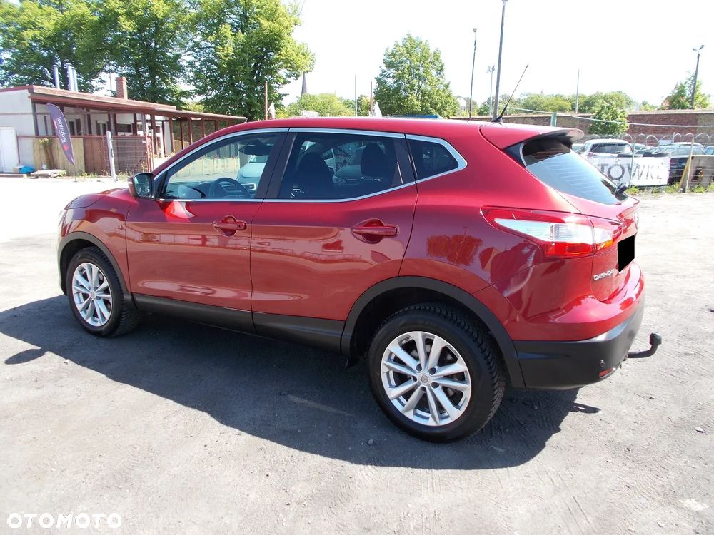 Nissan Qashqai 1.6 DCi Xtronic ACENTA - 4