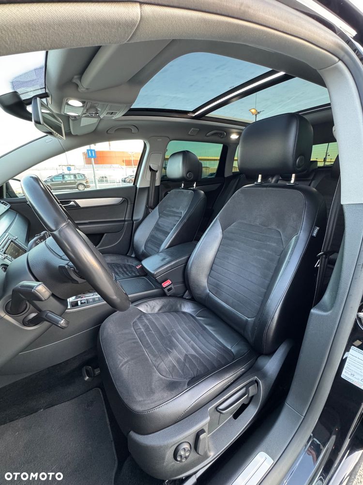 Volkswagen Passat 2.0 TDI Highline DSG - 8