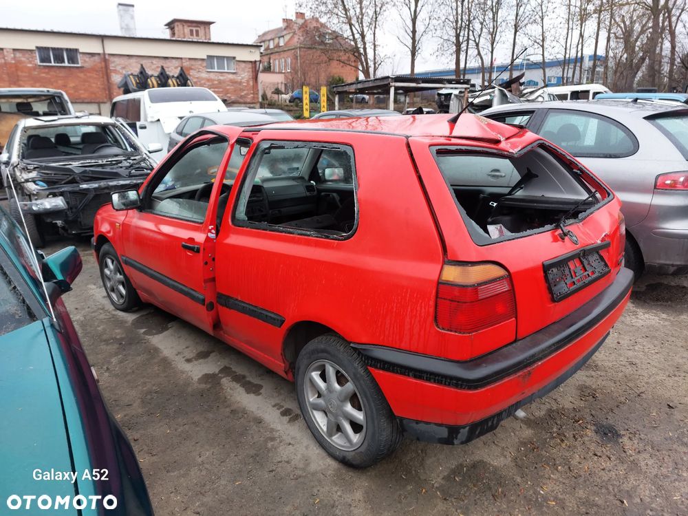 Zderzak VW GOLF III 95R. maska,drzwi,klapa,lampy... - 4