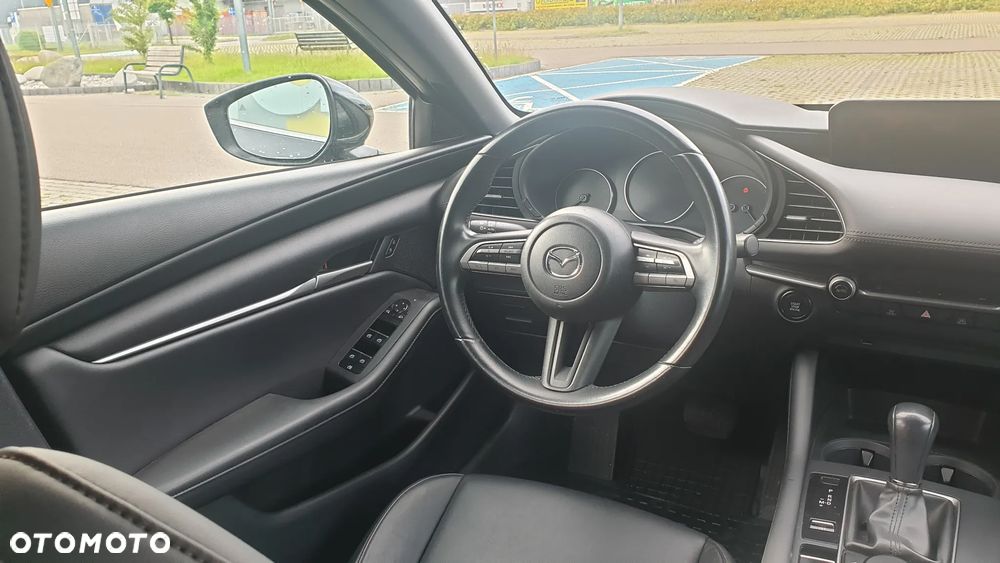 Mazda 3 - 25