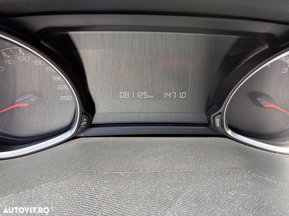 Peugeot 308 1.2 L PureTech Access - 4