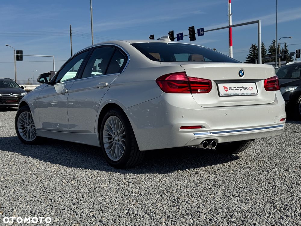 BMW Seria 3 320d Luxury Line - 4