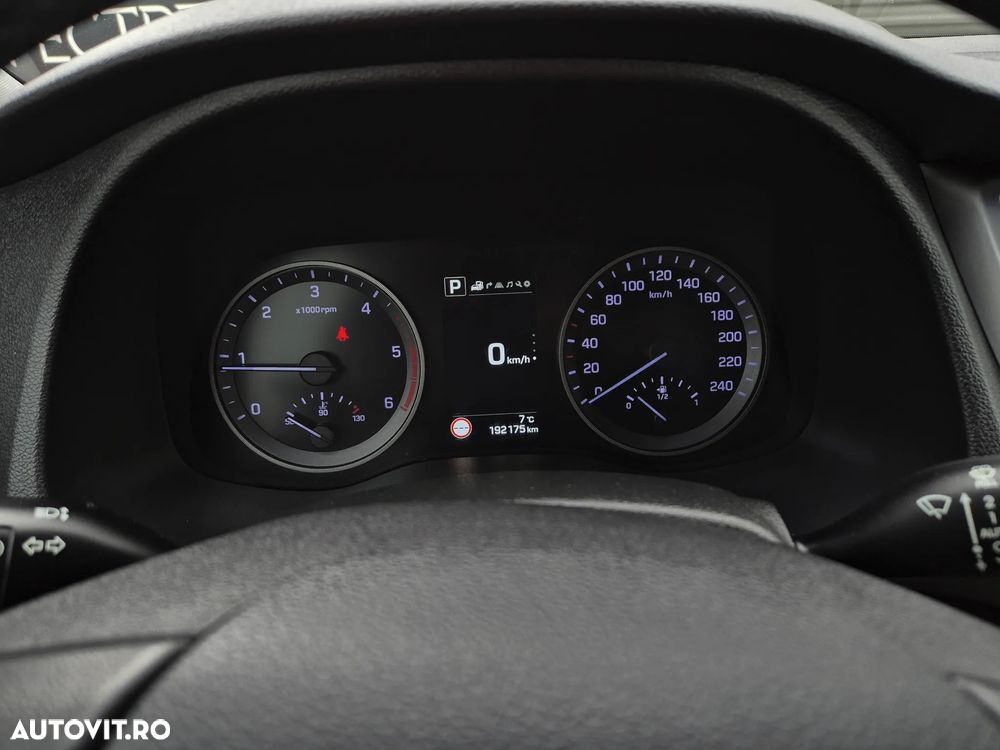 Hyundai Tucson blue 1.7 CRDi 2WD DCT Style - 15